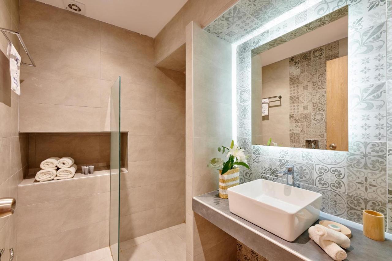 The Water Aparthotel Skiathos Town Ngoại thất bức ảnh