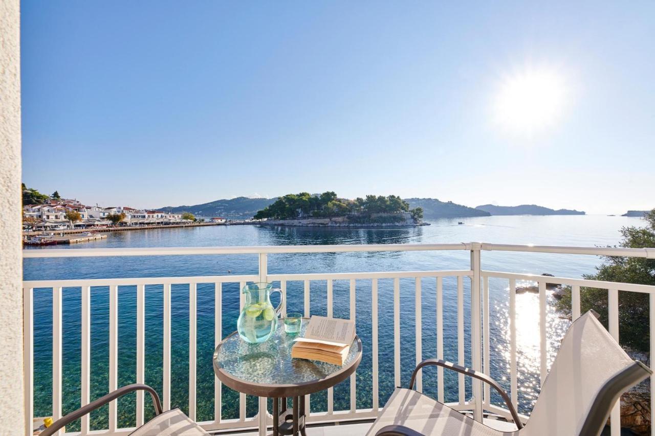 The Water Aparthotel Skiathos Town Ngoại thất bức ảnh