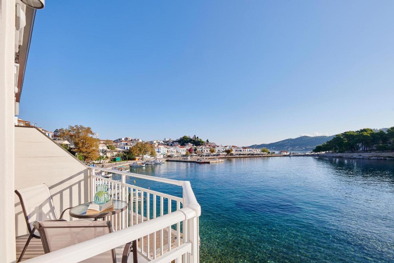 The Water Aparthotel Skiathos Town Ngoại thất bức ảnh