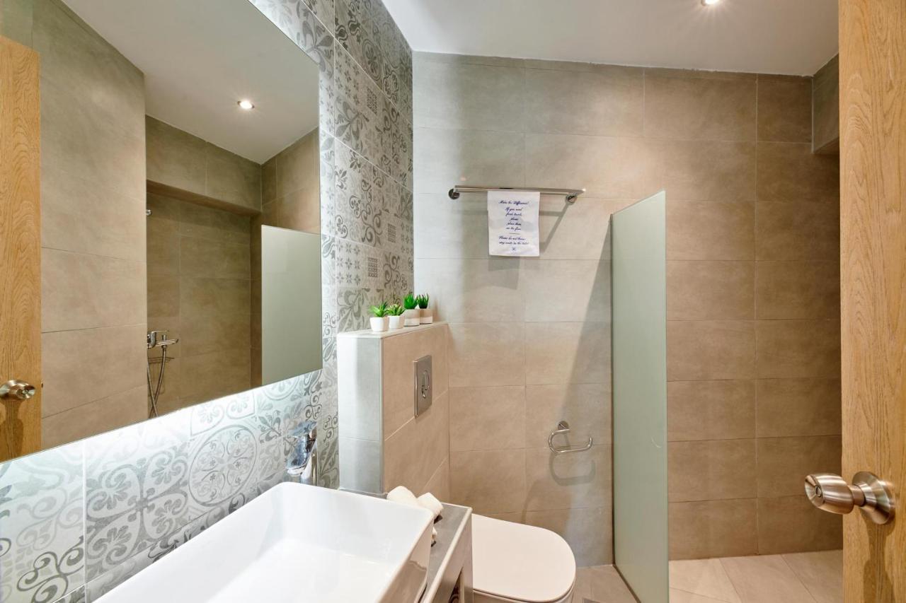 The Water Aparthotel Skiathos Town Ngoại thất bức ảnh